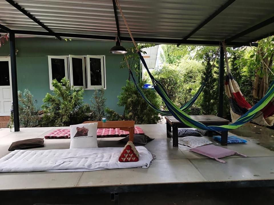 Carrot On The Moon Hostel Pai Exterior photo