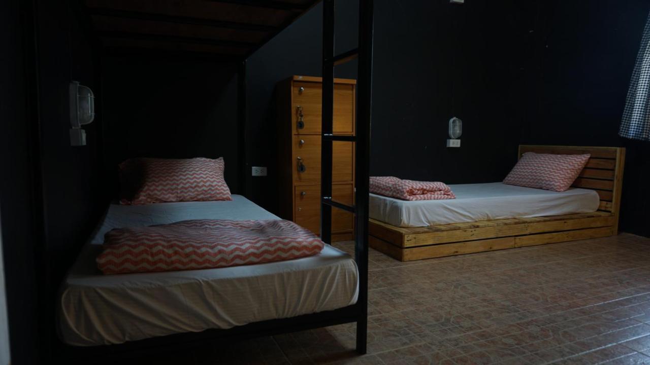 Carrot On The Moon Hostel Pai Exterior photo